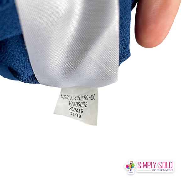 Banana Republic Women's Blouse Tank Top Sleeveless Blue Ruffled V-Neck Stretch L - Picture 9 of 9